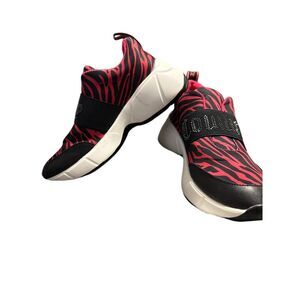 Womens Juicy Couture Above It‎ Size 6.5 NWOT Pink/Black Zebra Sporty Tre…